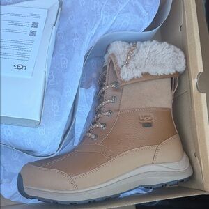 UGG Women's Brown Winter Boots